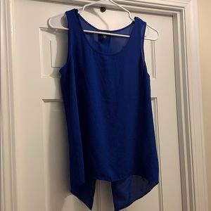 Express Split Back Top